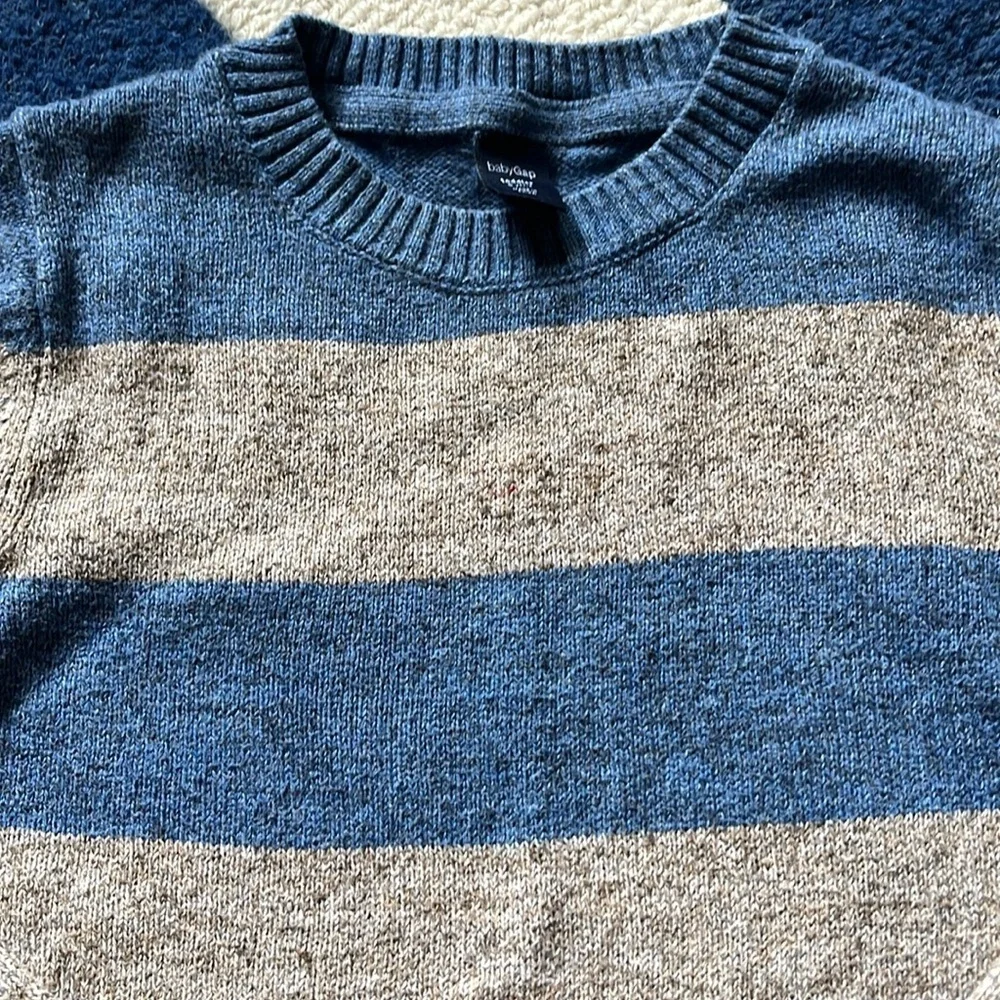 Gap sweater 5T